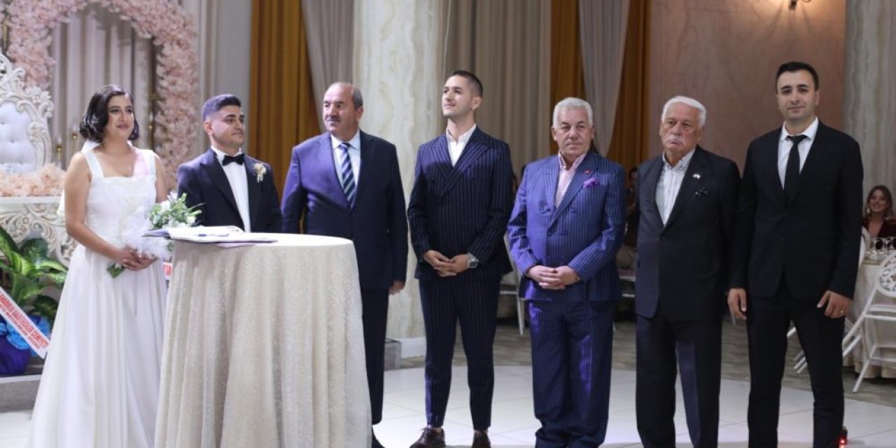 Alkır ailesinin mutlu günü