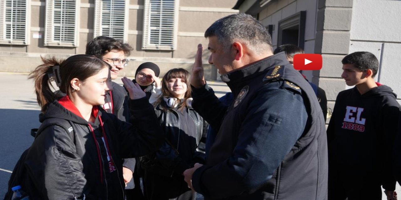 "Okullar bizim kırmızı çizgimiz"