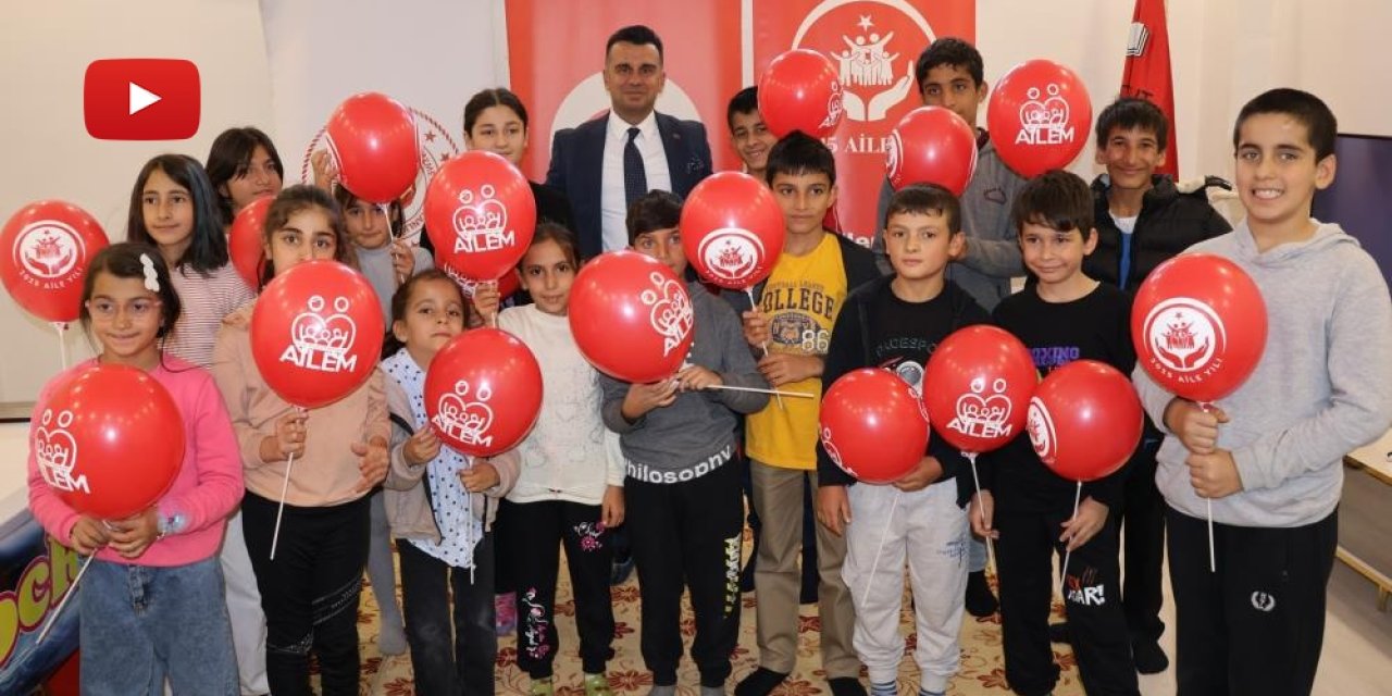 Sosyal Hizmetlerde 'Uluslararası İşaret Dilleri' programı