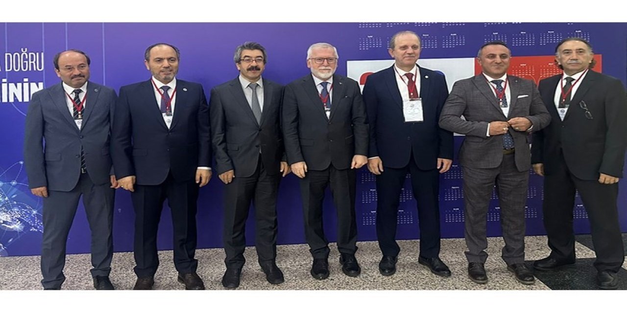 YÖK’ün "2030 Türk yükseköğretim yol haritası" toplantısına katıldı