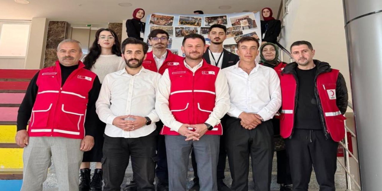 ETÜ öğrencilerinden anlamlı destek