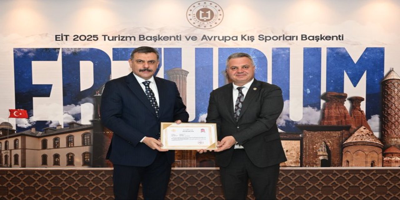 Vali Çiftçi’den Bölge Müdürü Oğuzhan Yavuz’a Başarı Belgesi