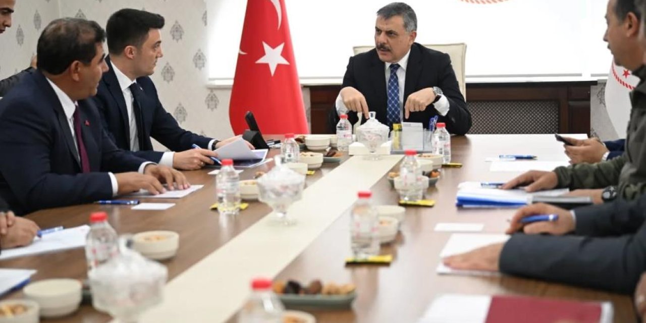 Vali Çiftçi, Horasan’da