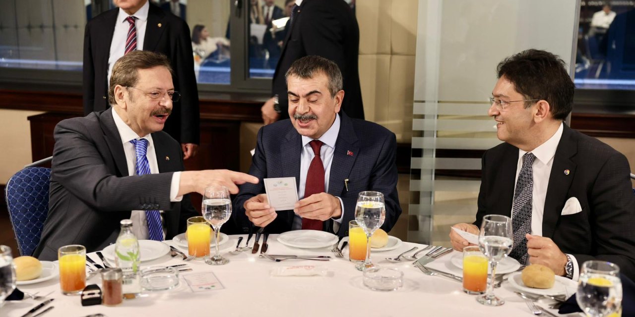 “Dost Meclisi” Diyarbakır’da Buluştu