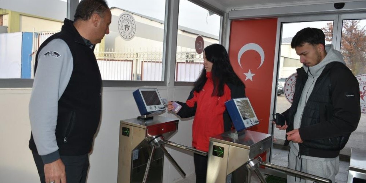 3 Temmuz Stadı’nda sporcular daha güvenli ortamda spor yapacak