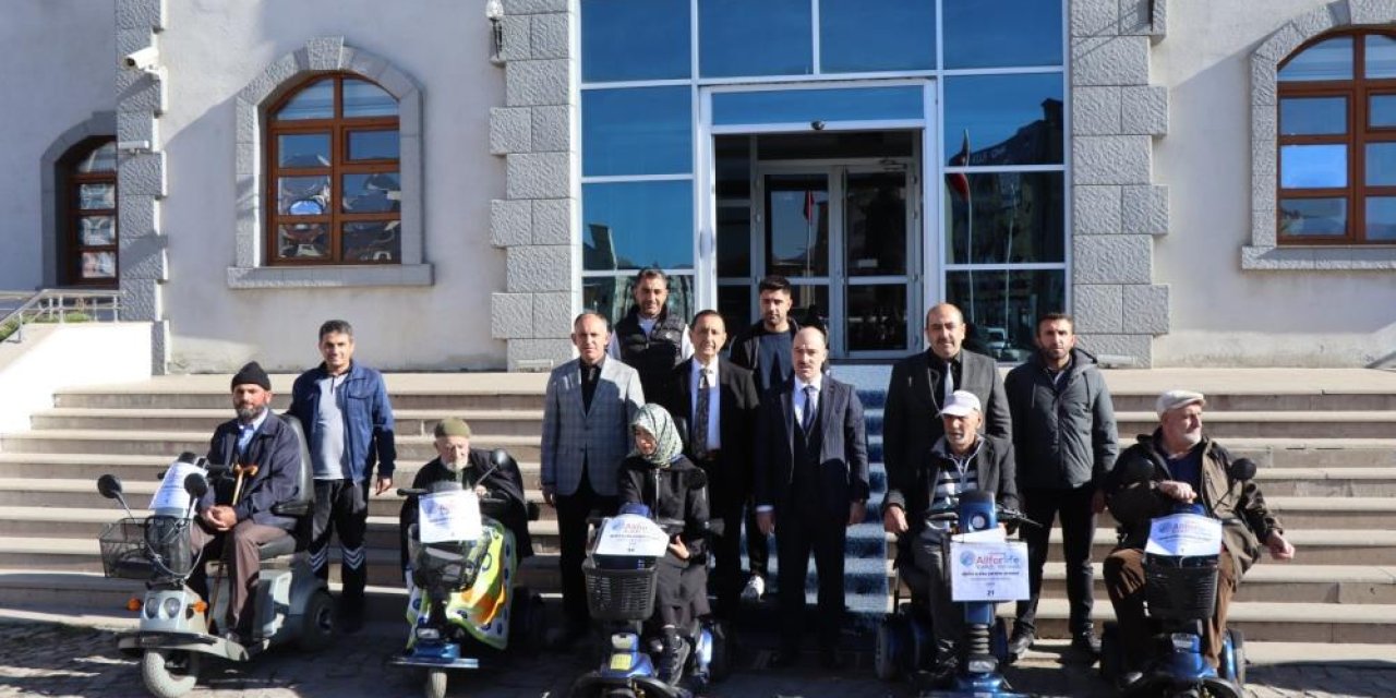 Akülü araçlarına kavuştu