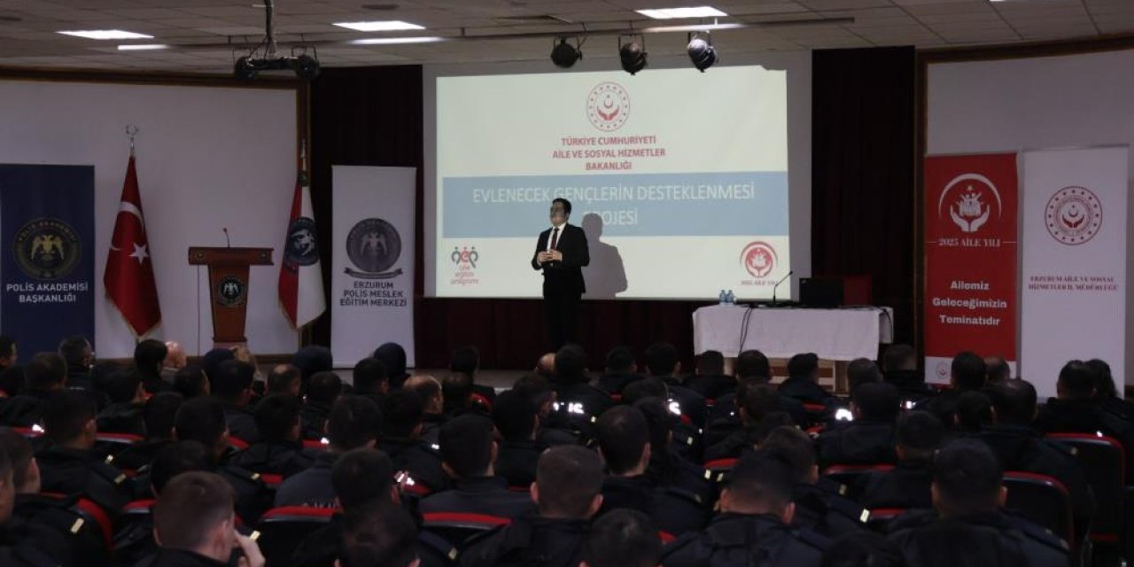 Polis adaylarına eğitim verildi