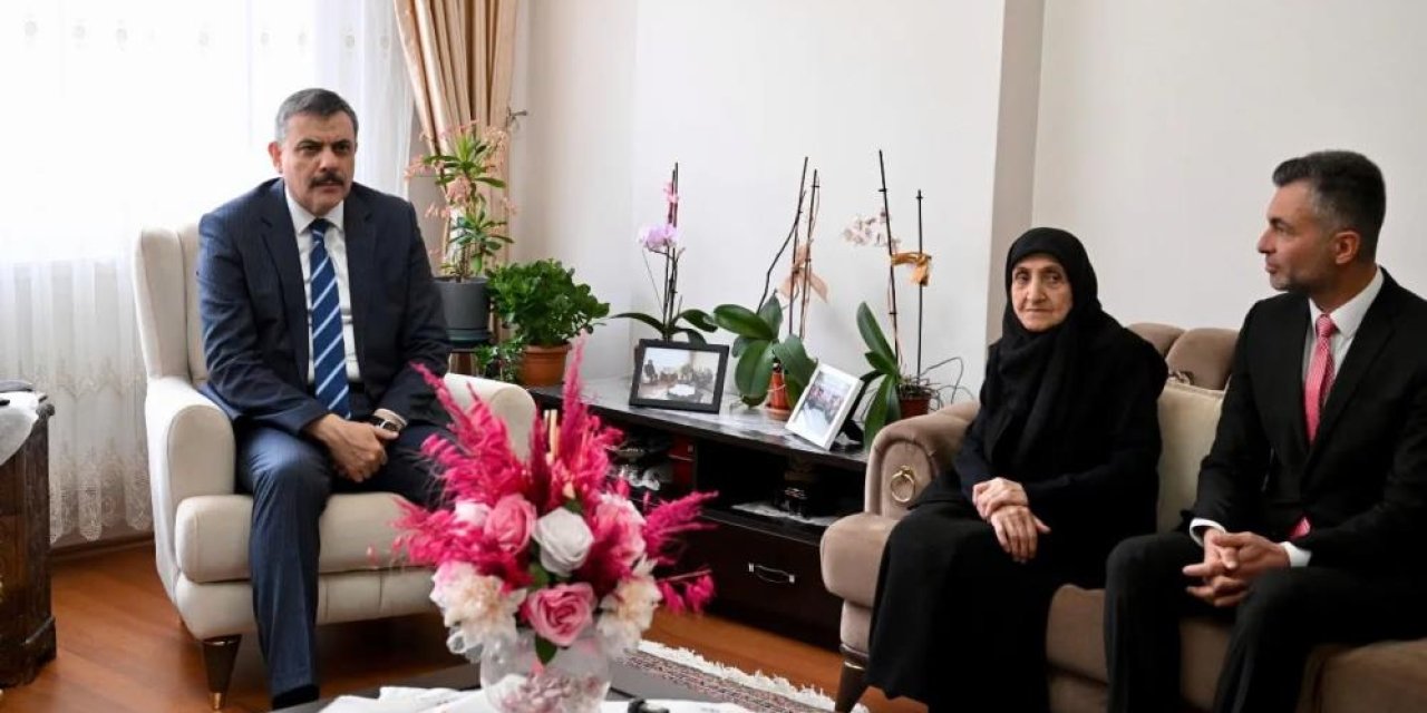 Vali Çiftçi’den şehit annesine vefa