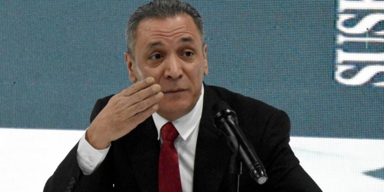 Gazeteci-Yazar Orhan Bozkurt, okurlarıyla buluşuyor