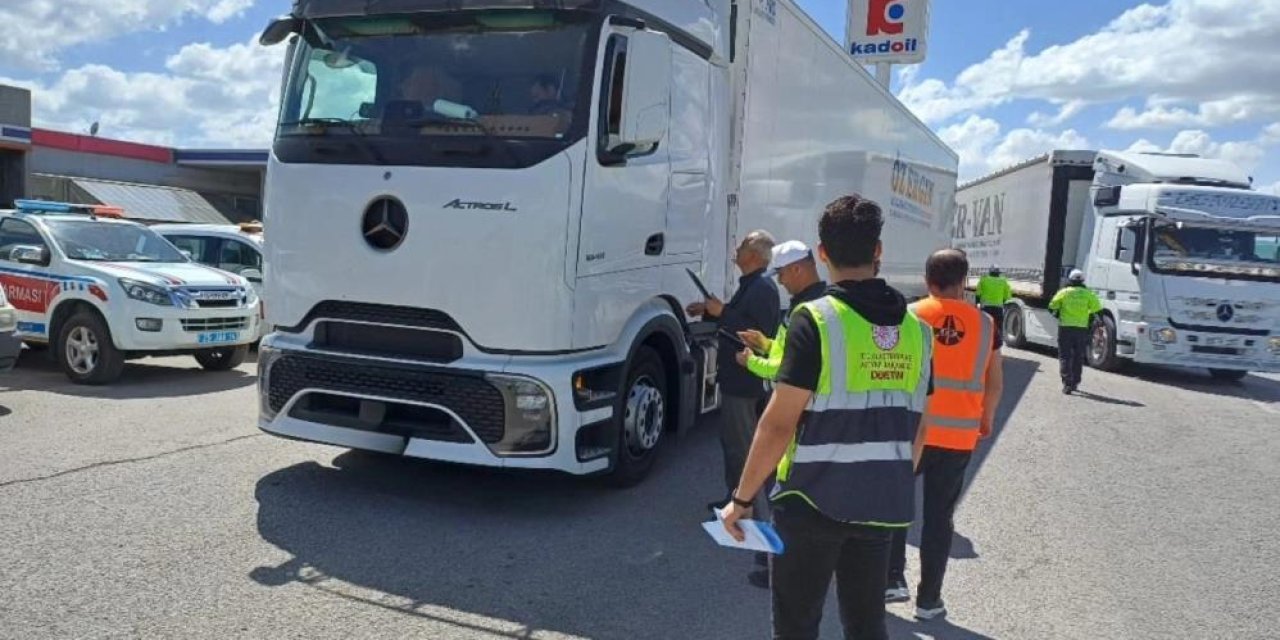 Bir yılda 285 bin araç kontrol edildi