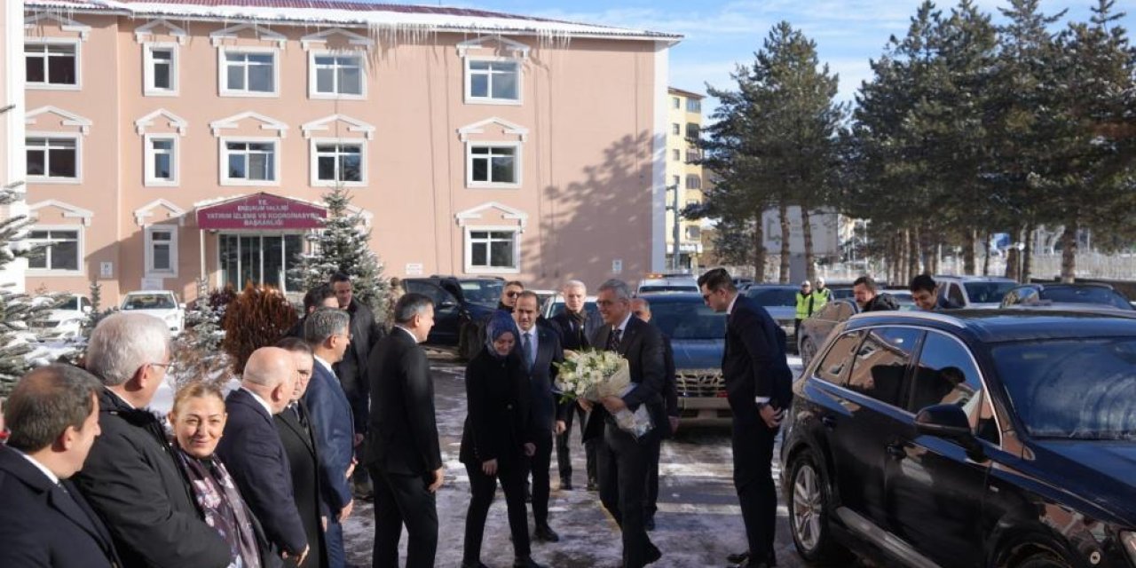 Bakan Memişoğlu Erzurum'da konuştu