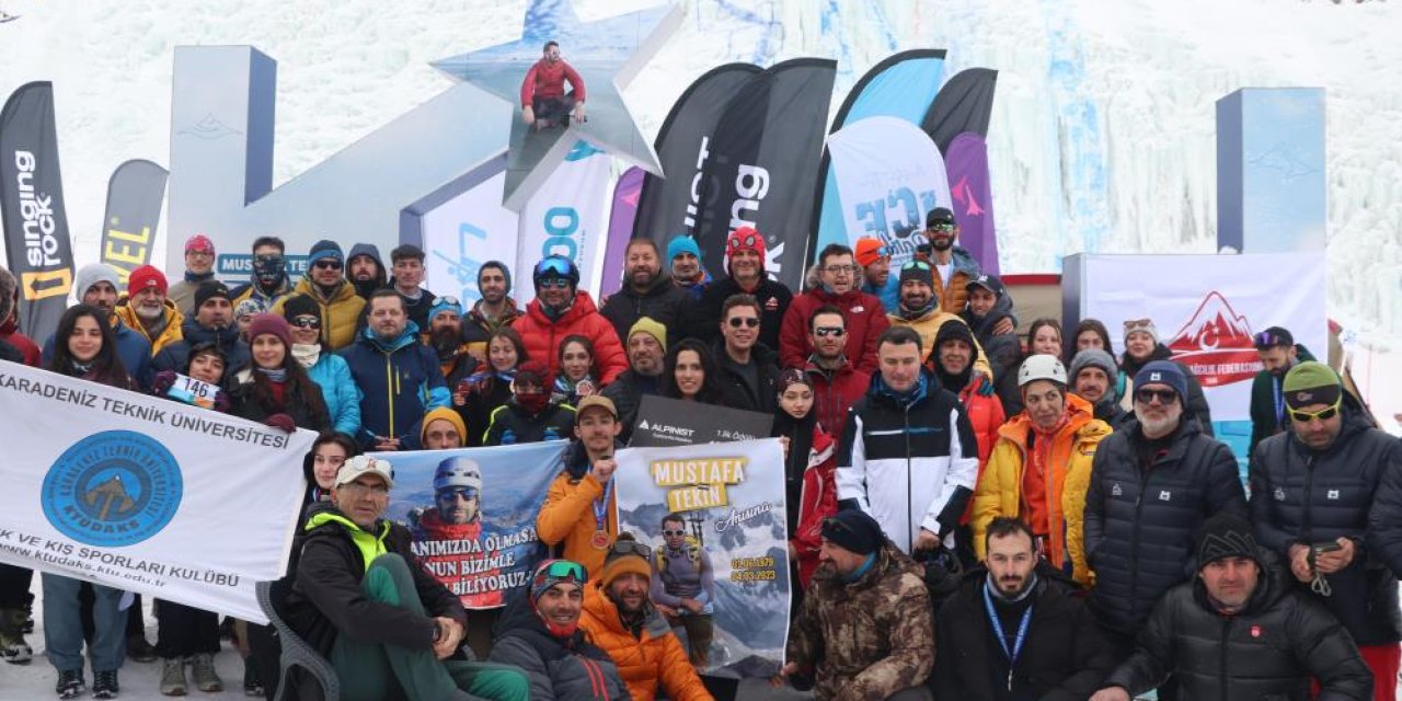 Palandöken Kayak Merkezi’nde Türkiye Buz Tırmanışı Şampiyonası gerçekleştirildi