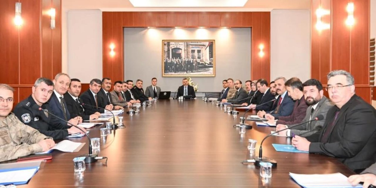 Vali Çiftçi başkanlığında ‘Palandöken’ zirvesi