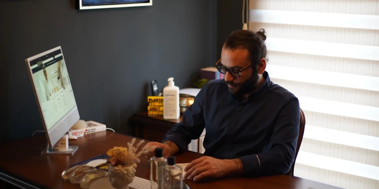 Başarılı Estetik Sonuçlar: Umut Zereyak'ın Dudak ve Popo Kaldırma Teknikleri