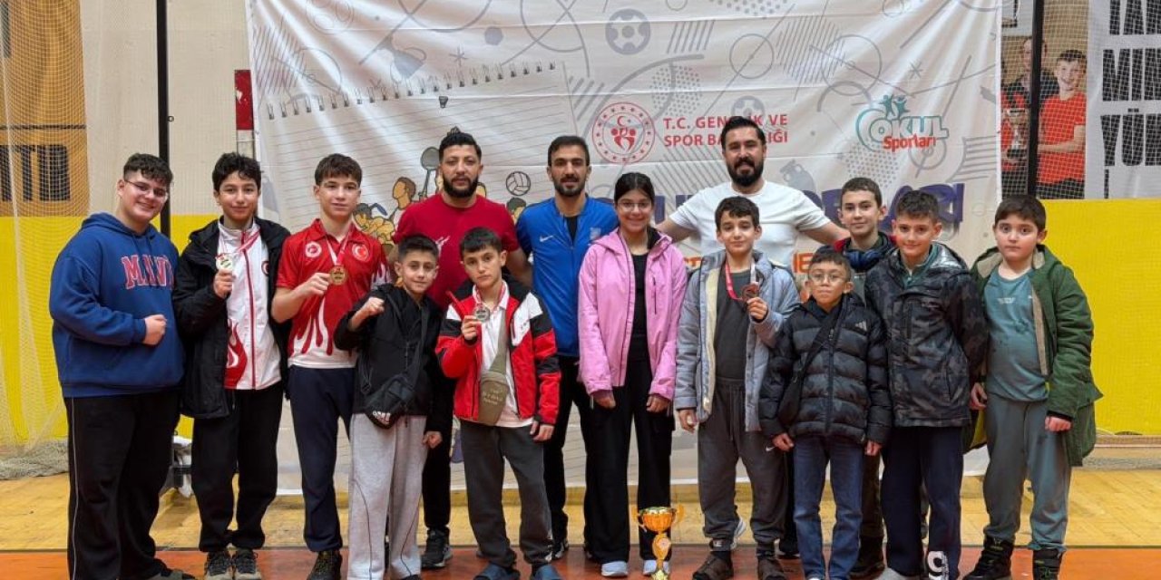 Erzurumlu Kick Boksçular madalyalarla dönüyor