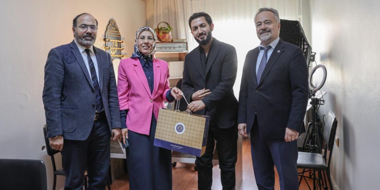 Geleneksel musikîye yenilikçi dokunuş