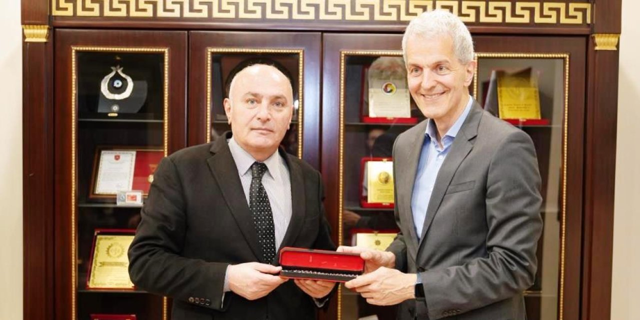 Alman Elçi Bredohl’dan ETSO’ya ziyaret: Erzurum’un yatırım potansiyeli değerlendirildi