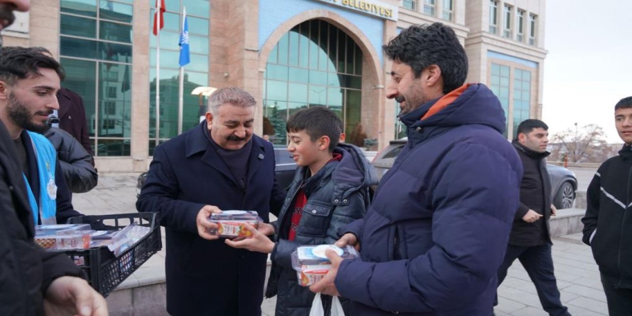 Başkan Sunar; "Ramazan sevincini ve bereketini hep birlikte yaşıyoruz"