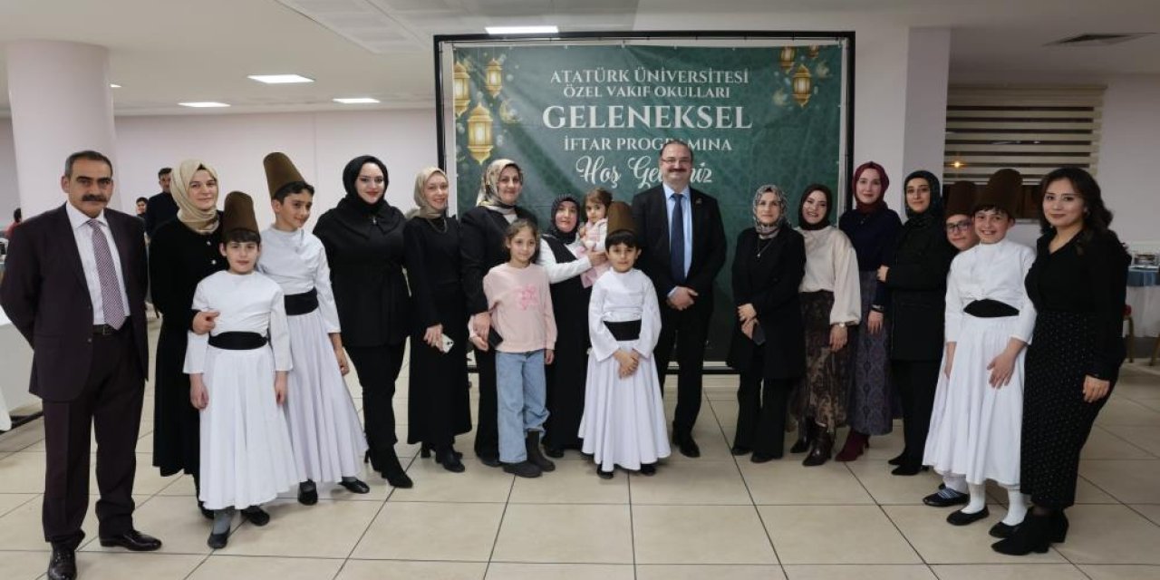 Atatürk Üniversitesi özel vakıf okulları ailesi iftar sofrasında buluştu
