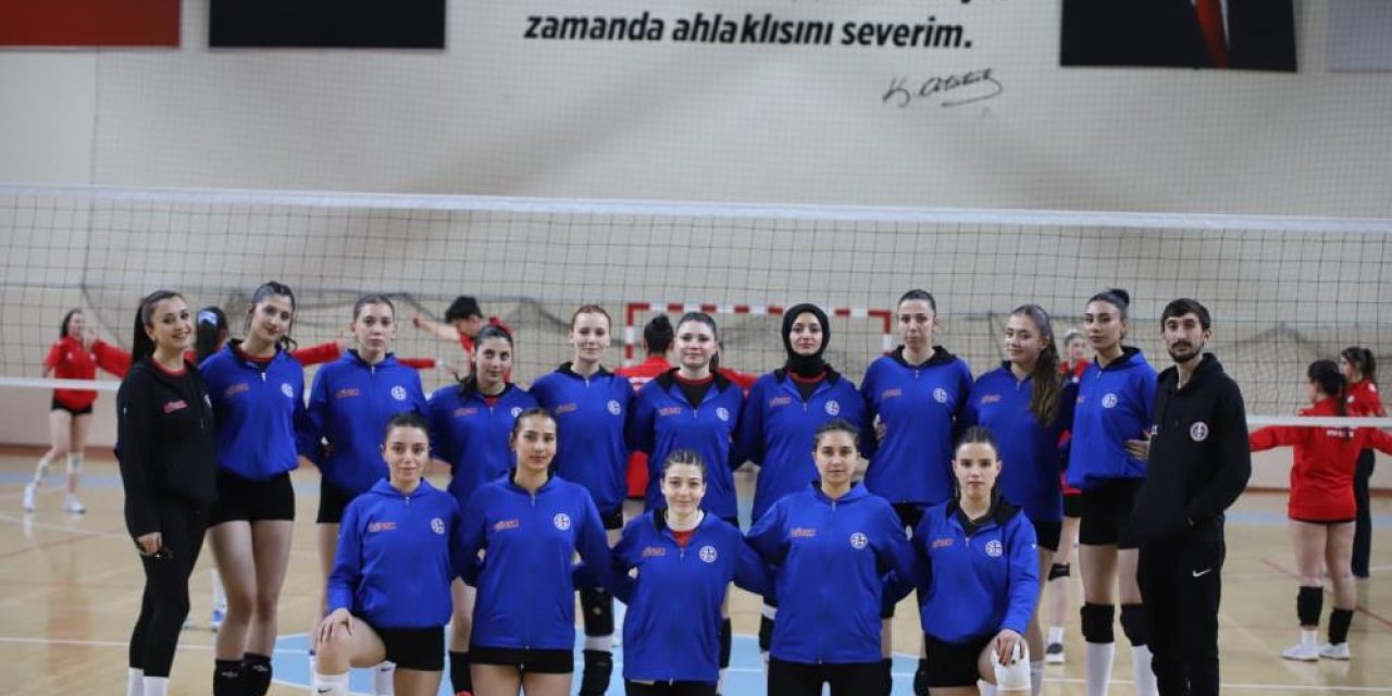 Erzurum Üniversiteli Gençler Spor Kulübü iki yıl üst üste şampiyon