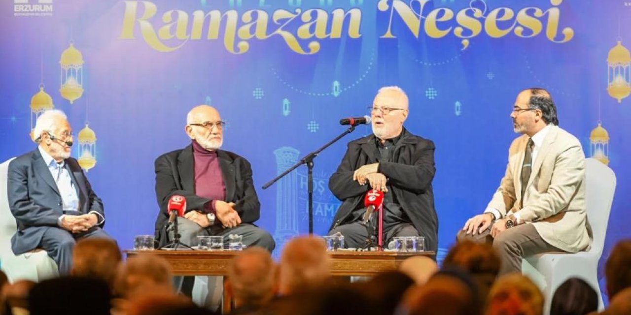 Tarihi mekanda "Medreseden Üniversiteye Erzurum’da İlim" konuşuldu