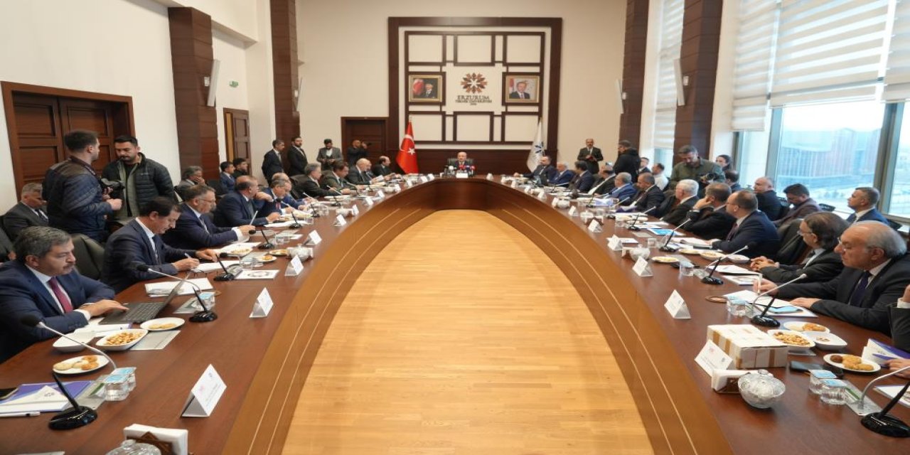 "Halktan kopuk, bulunduğu toplumun ihtiyaçlarını dikkate almayan bir üniversite anlayışı yok"