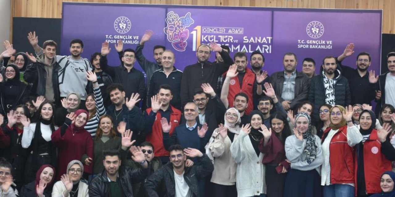 Hukuk Fakültesi öğrencilerinin büyük başarısı