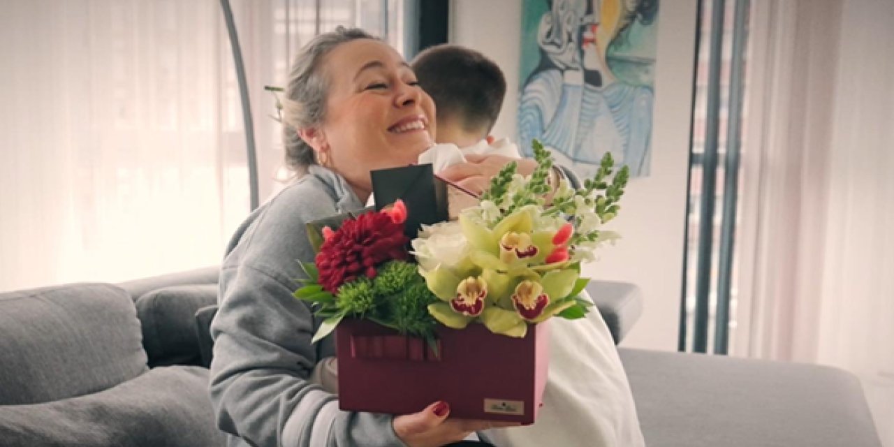 Anneler Günü İçin RoseBox Çiçekleri Neden Popüler?