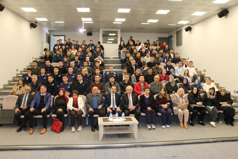 ER-VAK Kadın Komisyonu’ndan anlamlı konferans
