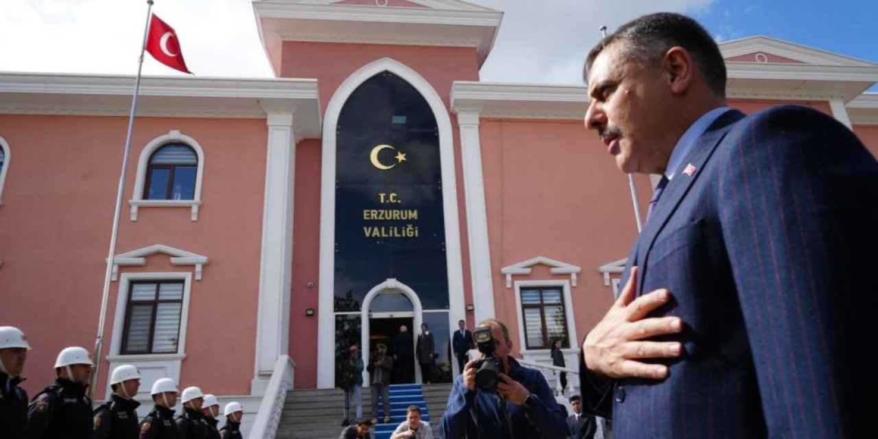 İçişleri Bakanı Çiftçi Erzurum Valiliği’nde il yöneticileri ile bir araya geldi