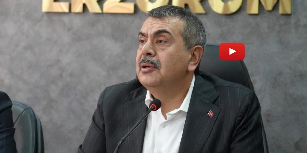 Bakan Tekin'den Özgür Özel'e: "3-5 tane partiliyi, yol arkadaşını ikna edemeyen bir genel başkan, bütün bu süreçten Cumhurbaşkan