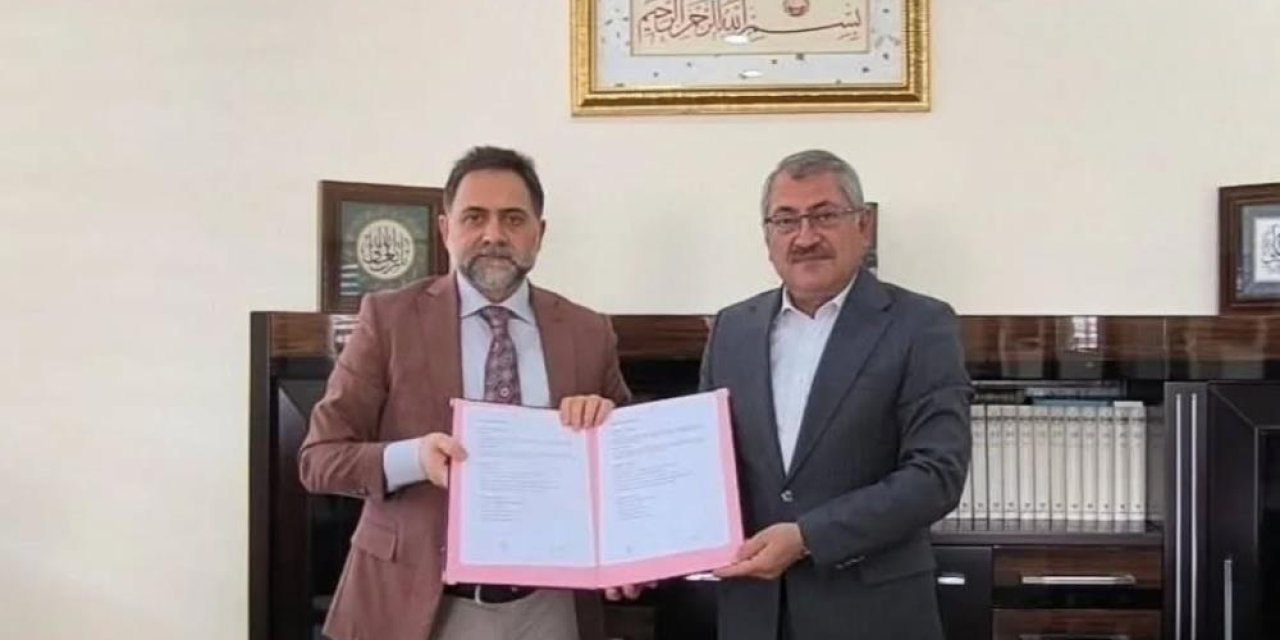 Erzurum'da anlamlı iş birliği: Müftülük ve Yakutiye Belediyesi protokol imzaladı