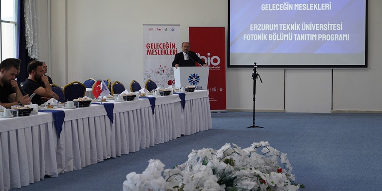 ETÜ'de yeni açılan fotonik bölümünün lansmanı gerçekleştirildi