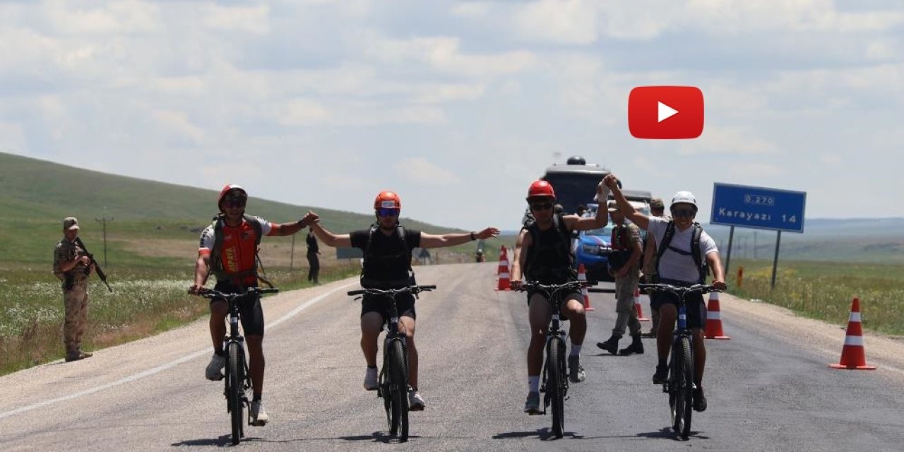 "Terörsüz Türkiye" için 20 km pedal çevirdiler