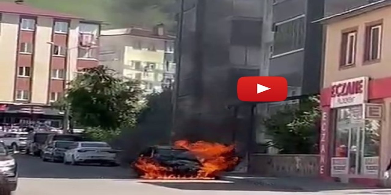 Erzurum'da otomobil alev topuna döndü