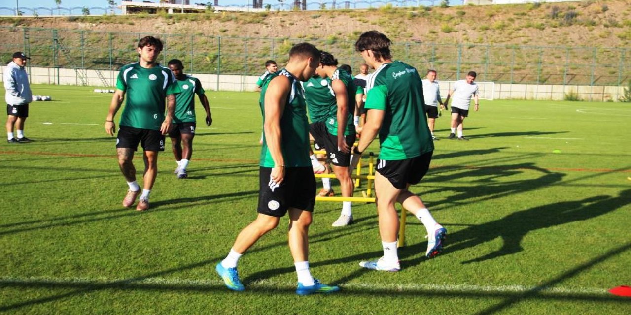 Çaykur Rizespor yeni sezon mesaisini sürdürüyor