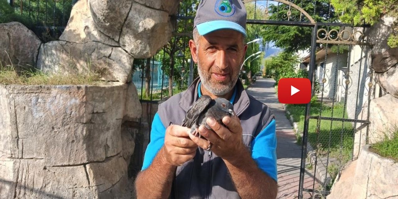 Temizlik işçisinden yürek ısıtan davranış
