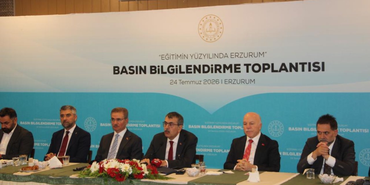 Bakan Tekin: "2013 yılından itibaren Erzurum'da 187 okul yaptık"
