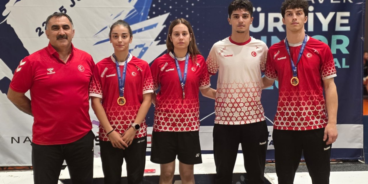 ULUSLARARASI TURNUVADA ERZİNCAN'LI BADMİNTONCULAR 3 ALTIN 1 GÜMÜŞ MADLAYA KAZANDILAR.