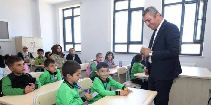 Erzurum’da yeni eğitim yılı mesajı! Ekici’den öğrencilere dikkat çeken çağrı