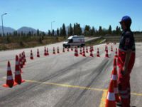 Ambülans Şoförlerine Sürüş Teknikleri Eğitimi Verildi