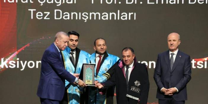 ETÜ’ye büyük ödül: Matematik alanında “Yılın Doktora Tezi” seçildi