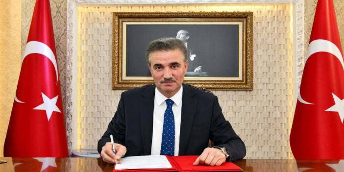VALİ BARUŞ: “ERZURUM, CUMHURİYET’E GİDEN YOLUN KALESİDİR”