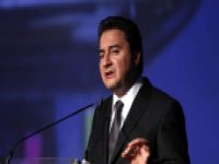 Ali Babacan Gözyaşlarına Boğuldu