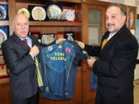 Fenerbahçe'den Erzurum'a yatırım sözü