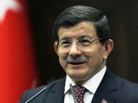 AK Parti aday listesi Davutoğlu'nun önünde