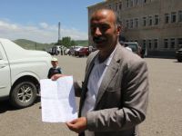 Erzurum'da 10 Adet YSK Mühürlü Boş Zarf Vermek İsteyen 1 Kişi Gözaltına Alındı