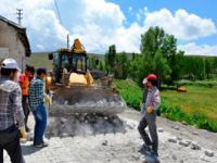 Palandöken Belediyesi'nden Tepe Köyüne Ve Börekli Köyüne Kilit Taşı