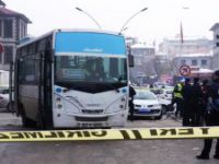 Erzurum'da Ölüm Kavşağında Bir Kişi Daha Otobüs Altında Kaldı