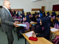 TEOG ÖNCESİ SON DENEME YAKUTİYE BELEDİYESİNDEN ALİ KORKUT, BAŞARIYA ÖDÜL KOYDU